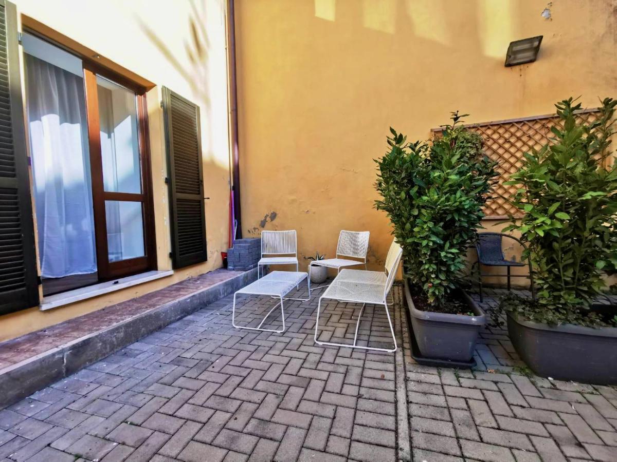 Fontanone Apartment Lonato Exteriör bild